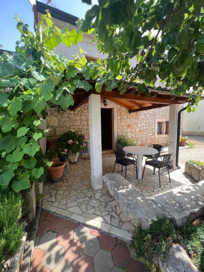 Kuca Za Odmor Matea Apartamento Poreč Exterior foto
