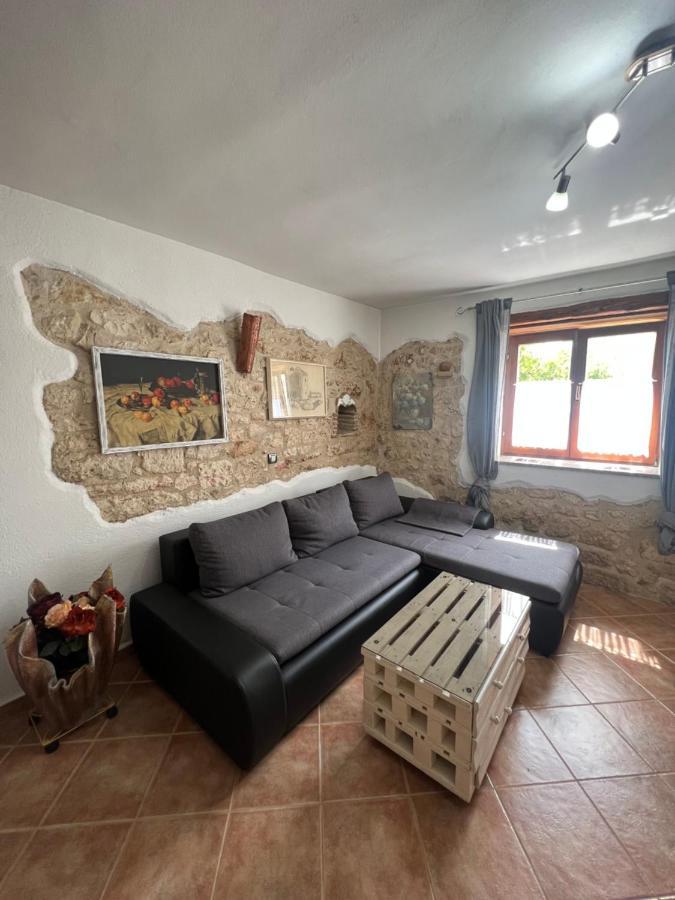 Kuca Za Odmor Matea Apartamento Poreč Exterior foto