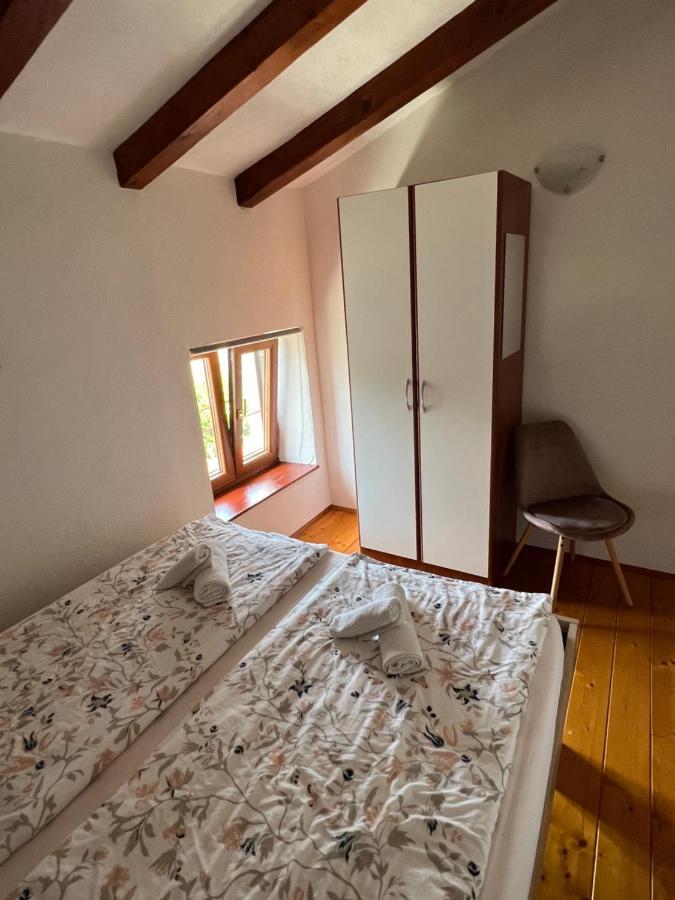 Kuca Za Odmor Matea Apartamento Poreč Exterior foto